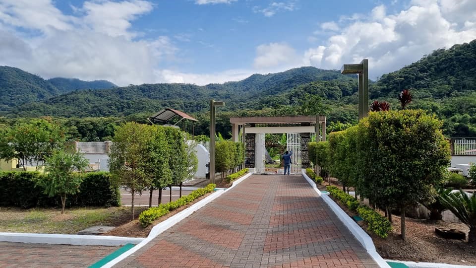 LIMPIEZA Y MEJORAMIENTO DEL CAMPOSANTO RÍO NEGRO